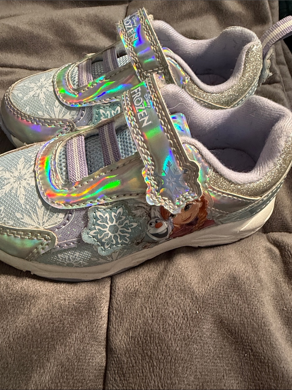 Disney Iridescent Silver and Lavender Frozen Light-Up Sneakers